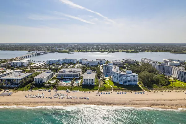 Palm Beach, FL 33480,2784 S Ocean BLVD 103e
