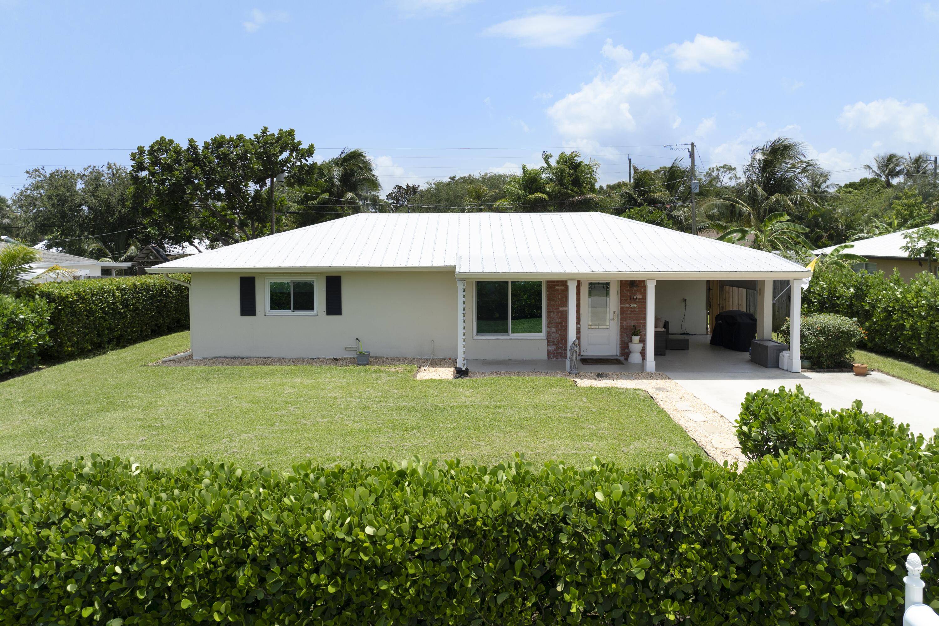 10 Van RD, Jupiter, FL 33469