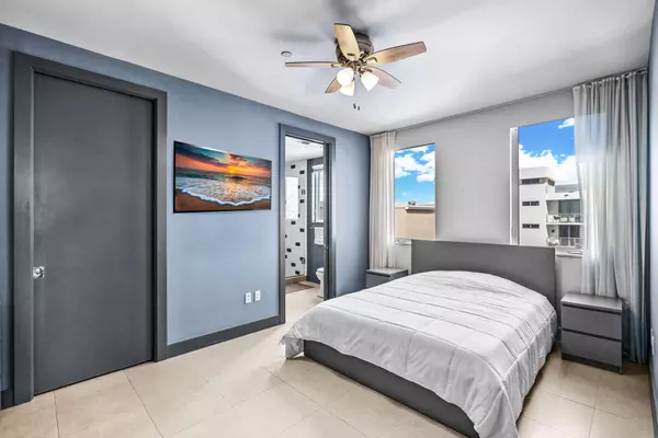 Delray Beach, FL 33444,111 SE 2nd ST 401