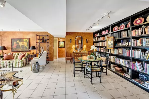 West Palm Beach, FL 33405,3701 S Flagler DR A101