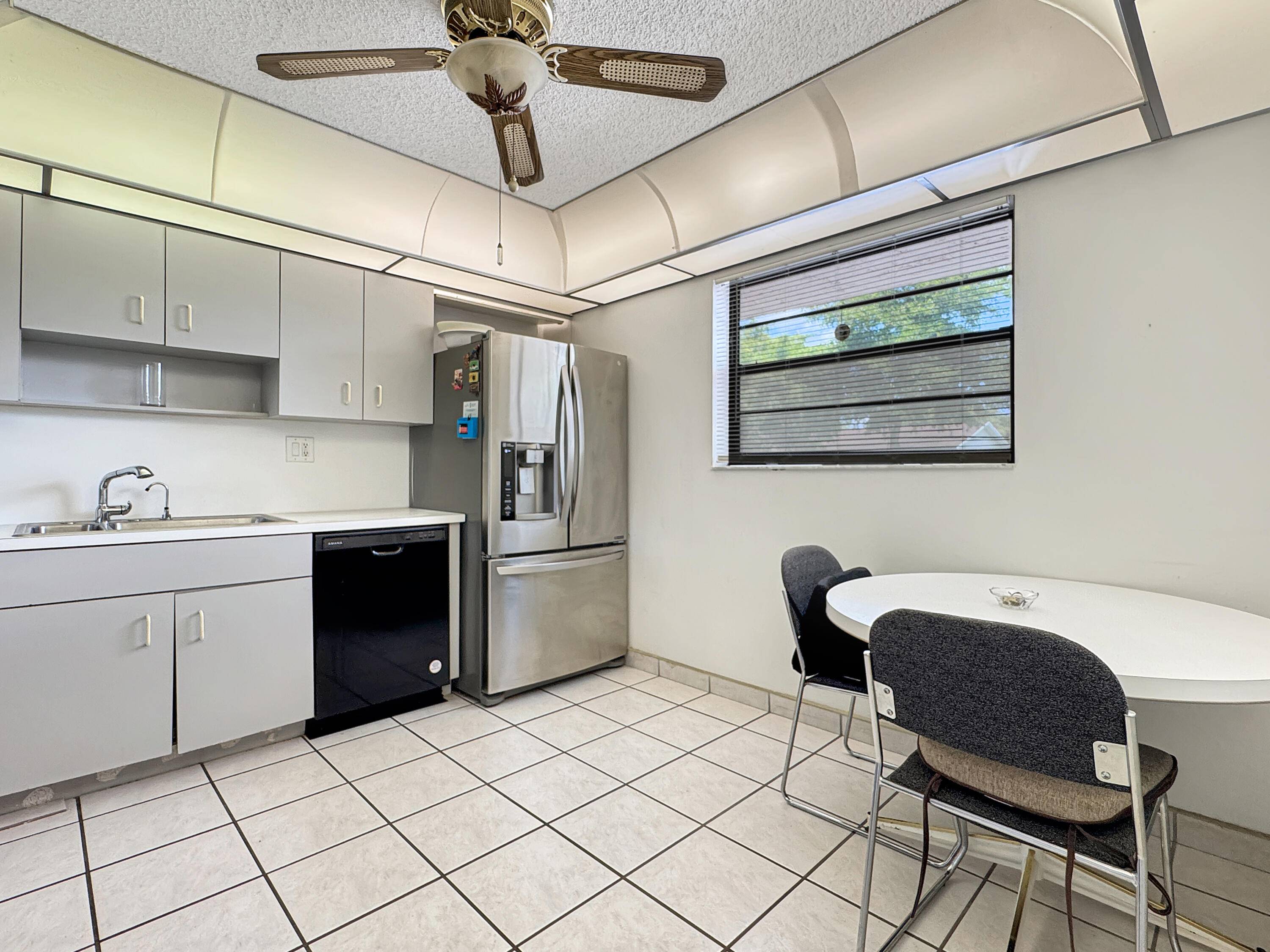 Tamarac, FL 33319,4960 E Sabal Palm BLVD 206