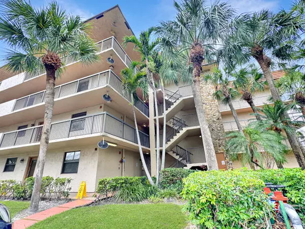 4960 E Sabal Palm BLVD 206, Tamarac, FL 33319