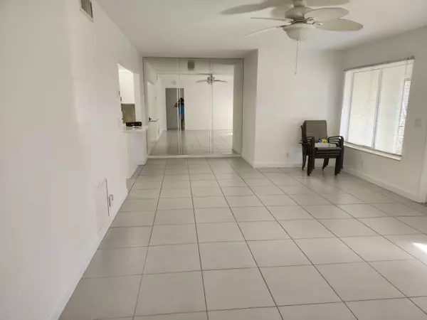 Greenacres, FL 33463,3587 La Playas CT A-1