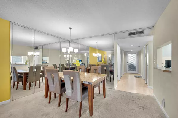 Delray Beach, FL 33484,15251 Lakes Of Delray BLVD 335