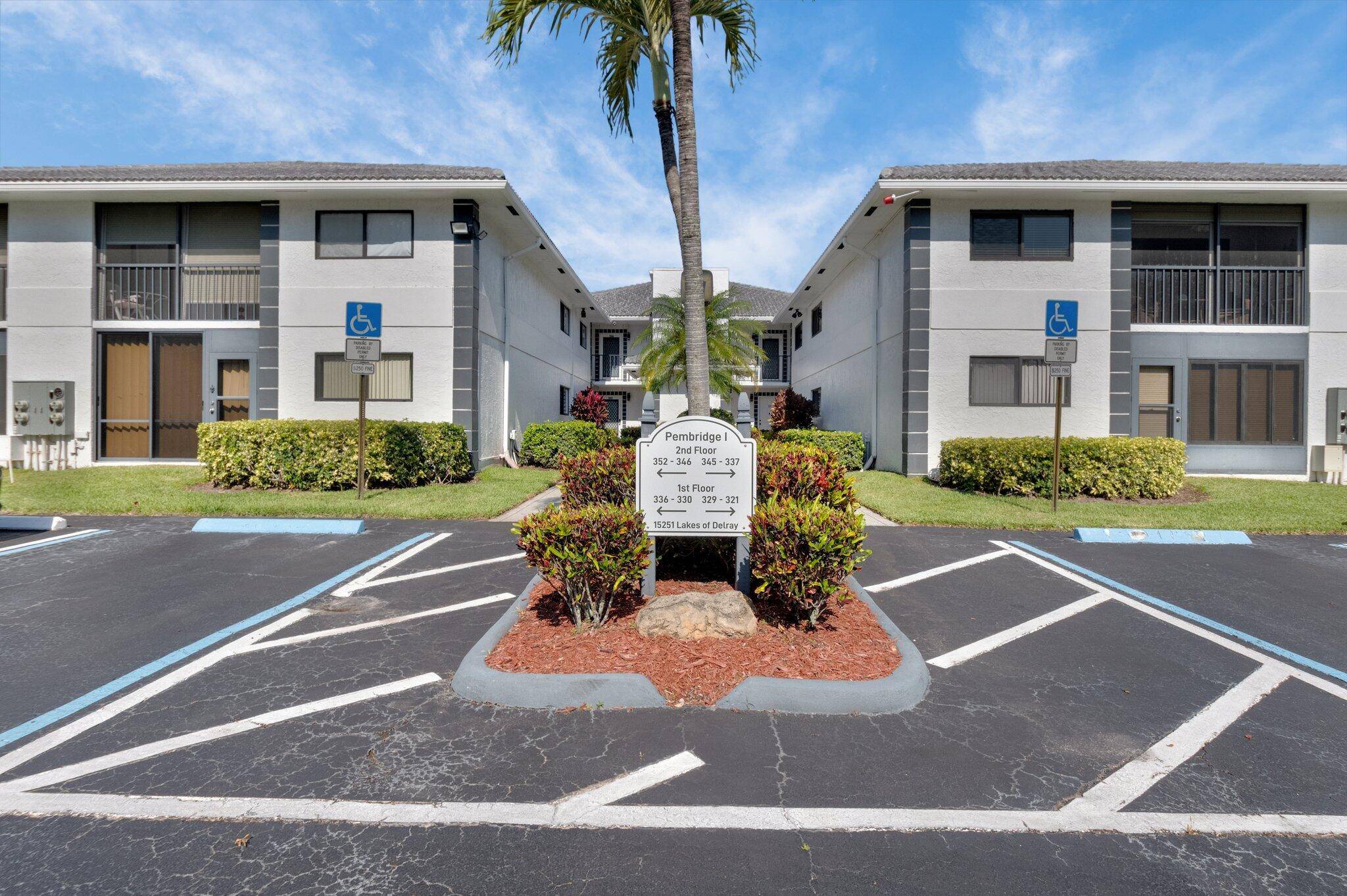 Delray Beach, FL 33484,15251 Lakes Of Delray BLVD 335