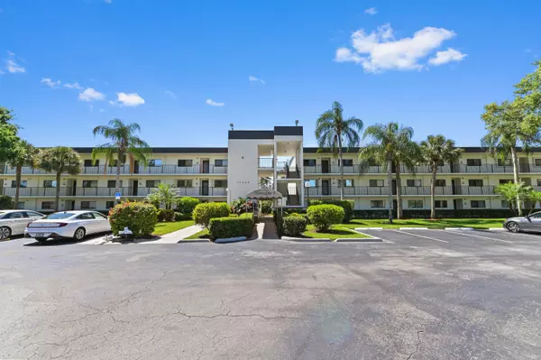 15244 Lakes Of Delray BLVD 203, Delray Beach, FL 33484