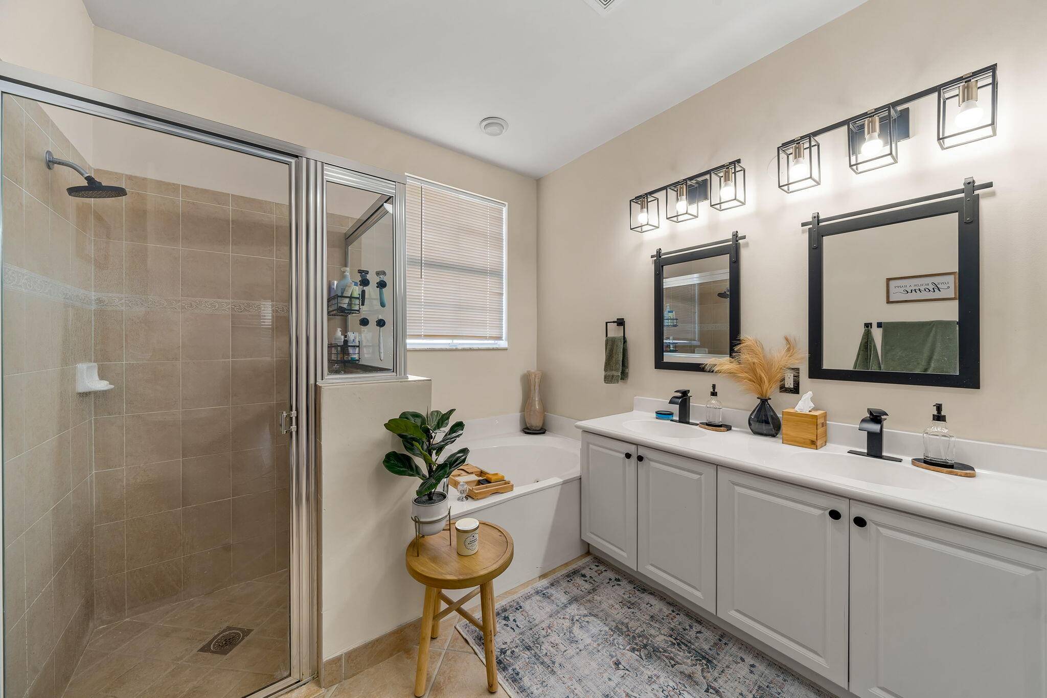 Jupiter, FL 33458,4187 Maya Cay LN