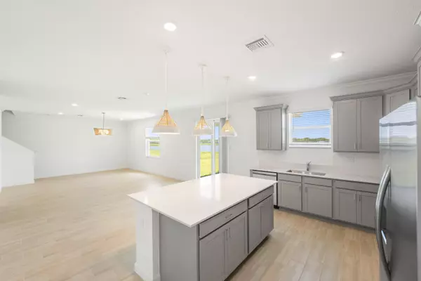 Fort Pierce, FL 34946,3544 Angler DR