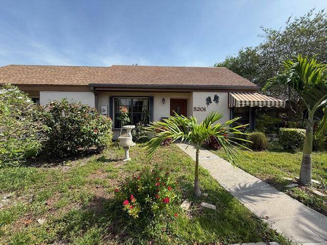 5201 Spice DR, Palm Beach Gardens, FL 33418