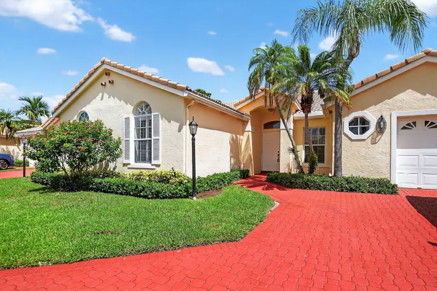 17215 Boca Club BLVD 2, Boca Raton, FL 33487