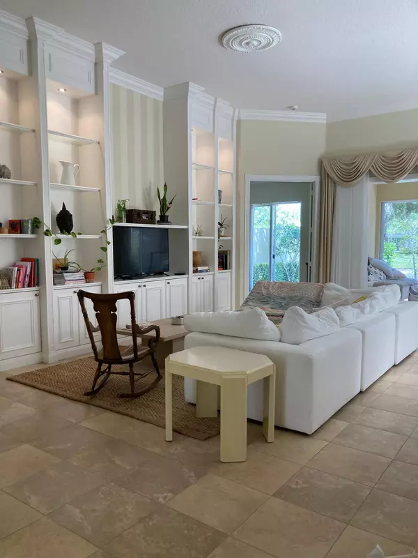 Wellington, FL 33414,8251 Tobago LN