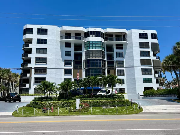 1155 Hillsboro Mile 403, Hillsboro Beach, FL 33062