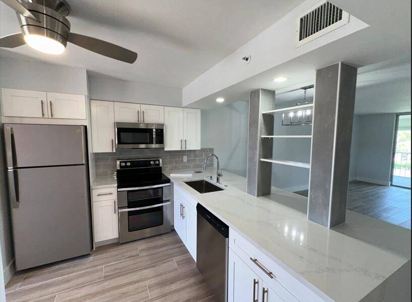 14527 Bonaire BLVD 306, Delray Beach, FL 33446
