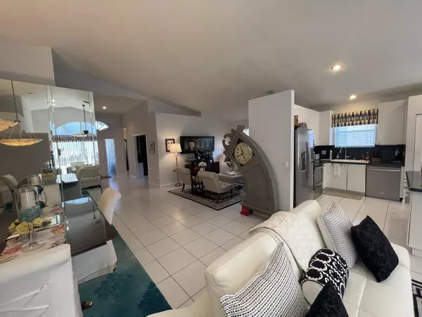 Boynton Beach, FL 33437,9870 Lemonwood CT