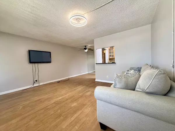 West Palm Beach, FL 33417,141 Northampton G