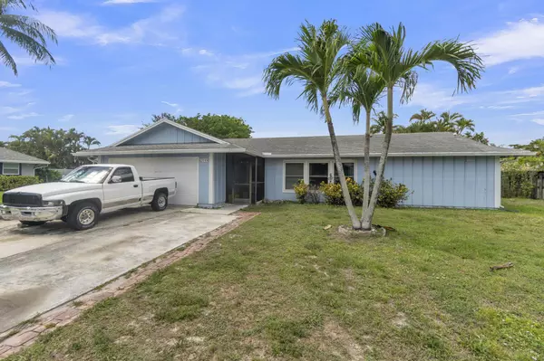 12133 Big Cone CT, Wellington, FL 33414