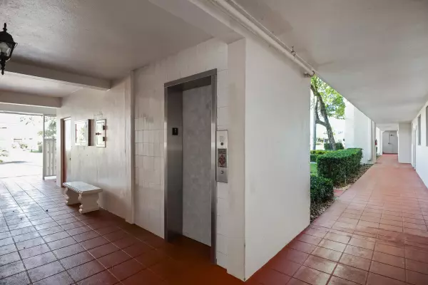 Lake Worth, FL 33467,4411 Trevi CT 303