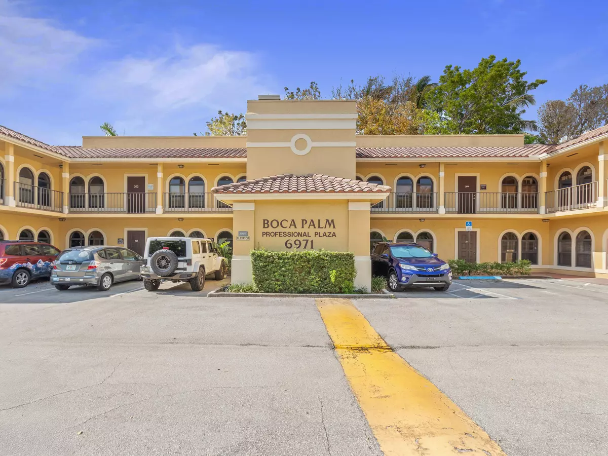 Boca Raton, FL 33487,6971 N Federal Highway E200-E201