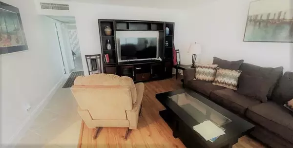 Delray Beach, FL 33446,252 Brittany F F