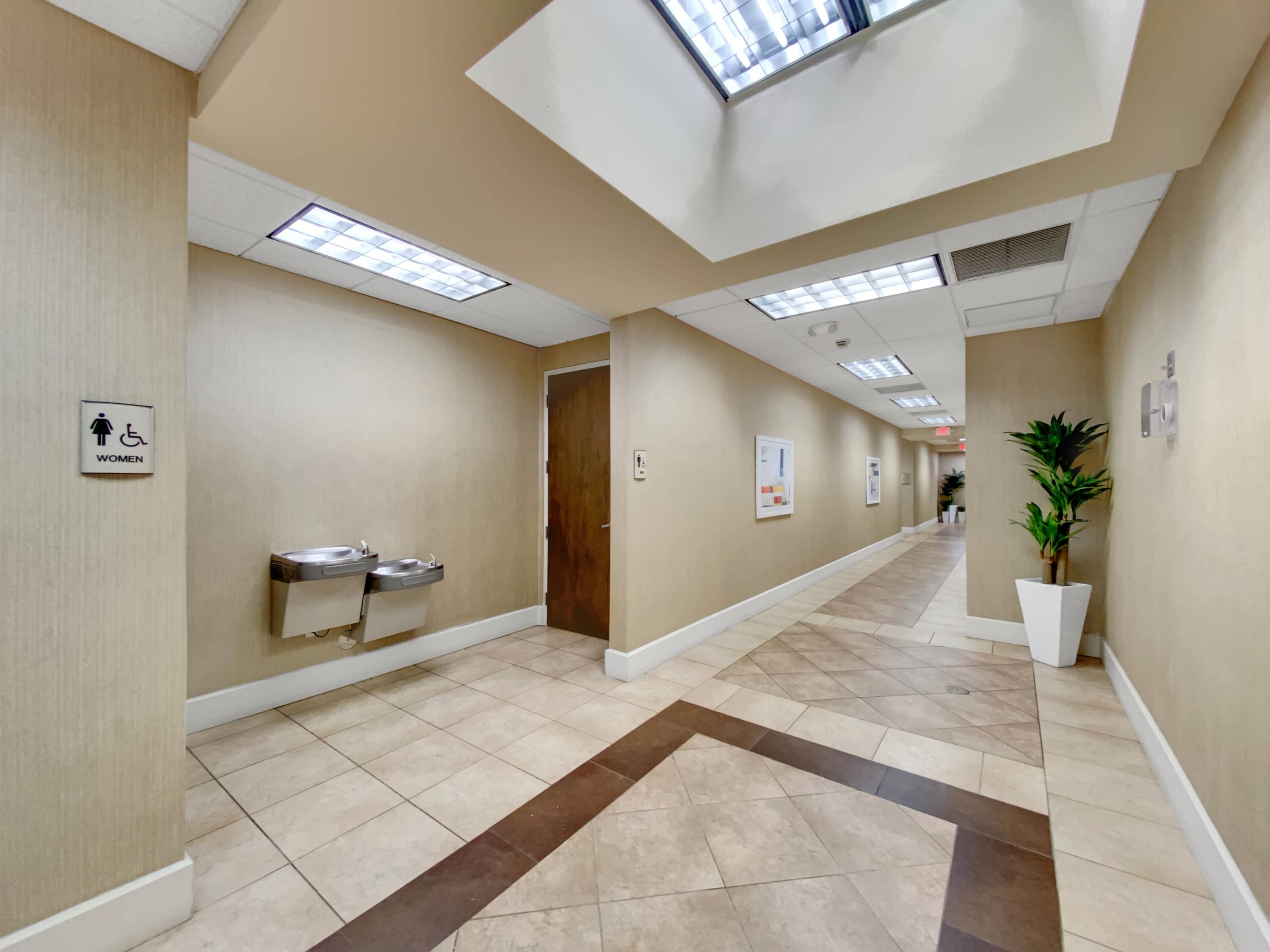 Fort Lauderdale, FL 33309,2901 NW 62nd ST 104