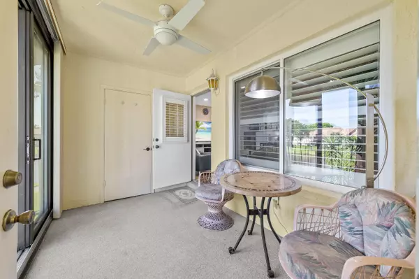 Greenacres, FL 33463,3561 Pine Tree CT A-2