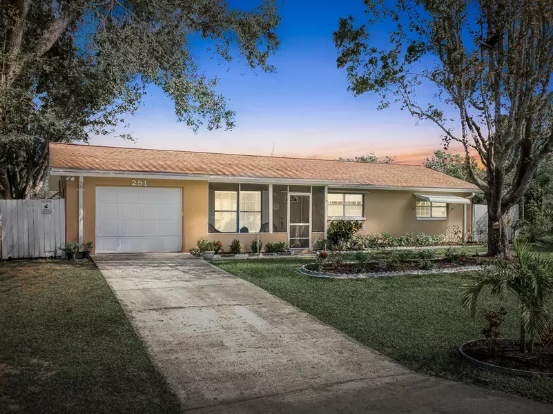 251 NW Grape RD, Lake Placid, FL 33852