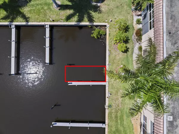 Stuart, FL 34994,2600 S Kanner HWY A4