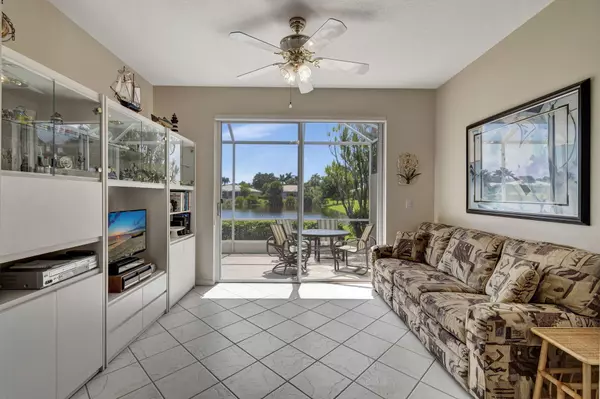 10545 Royal Caribbean CIR, Boynton Beach, FL 33437