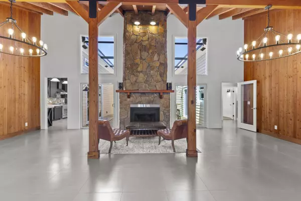 Lake Worth, FL 33463,4931 Clock RD