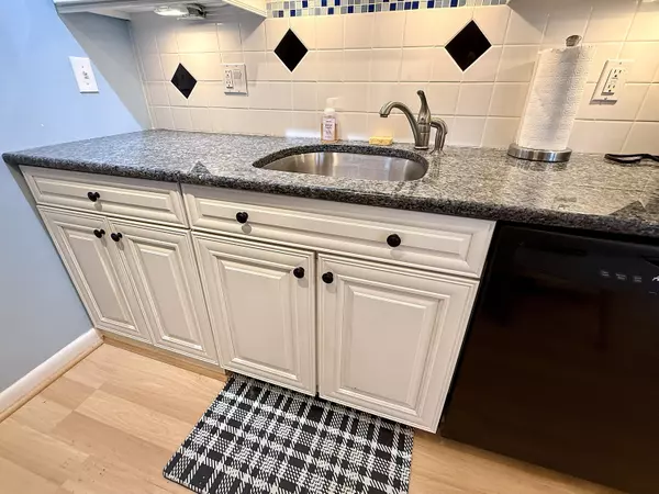 Deerfield Beach, FL 33442,2060 Newport N