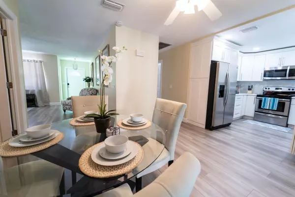 Lake Worth, FL 33461