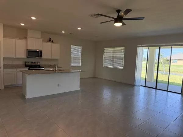 Port Saint Lucie, FL 34987,10000 SW Triton WAY