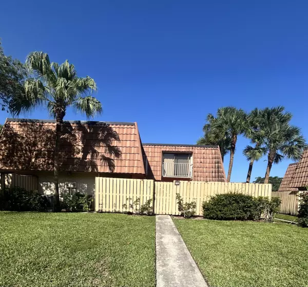 804 Blue Ridge CIR, West Palm Beach, FL 33409