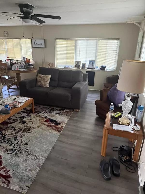 Port Saint Lucie, FL 34952,14 SE Hidalgo LN