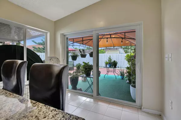 Sunrise, FL 33323,1266 NW 126th TER