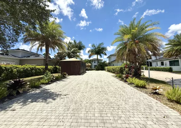 276 N Cortez DR 276, Margate, FL 33068