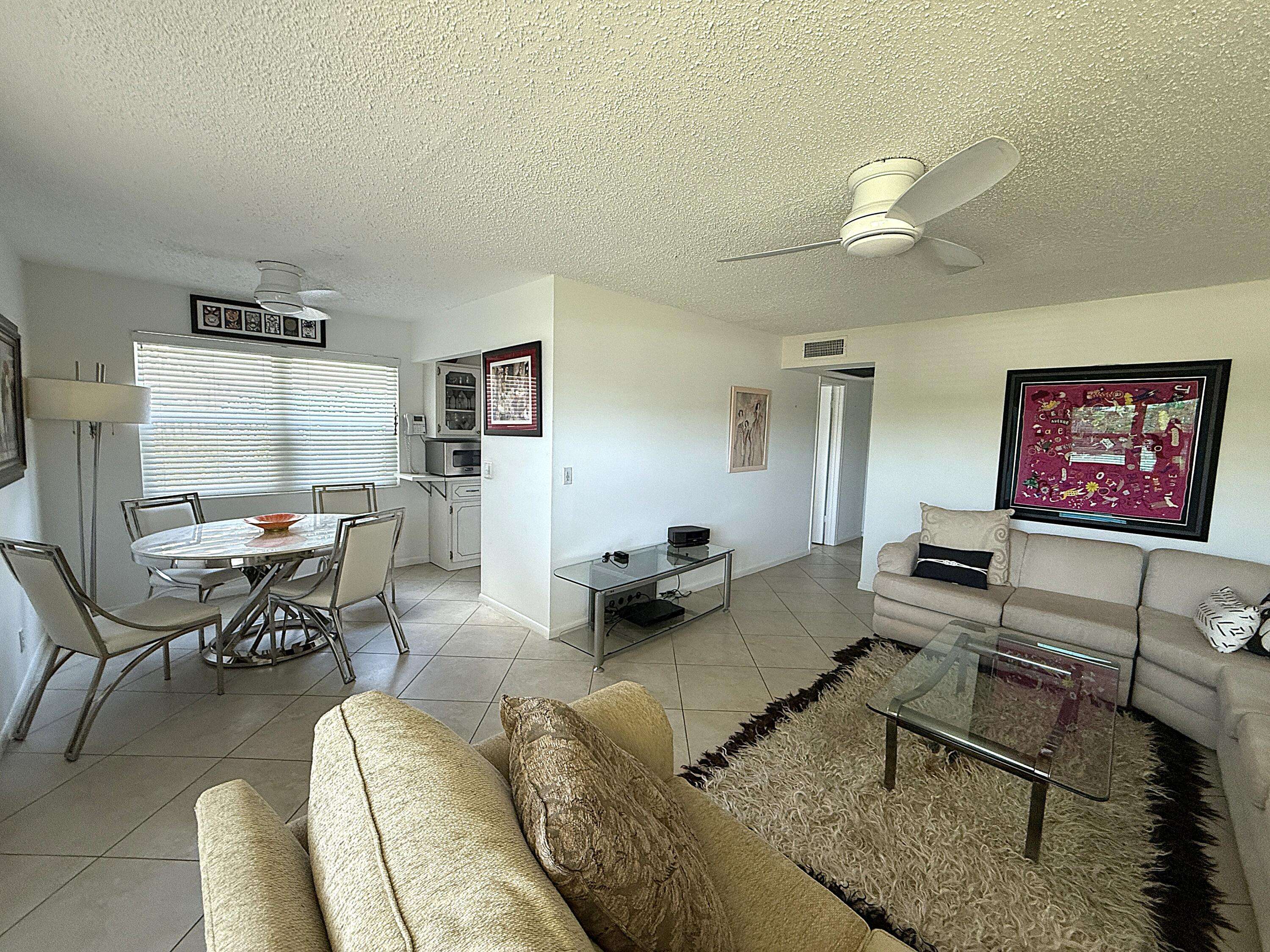 Deerfield Beach, FL 33442,316 Markham O
