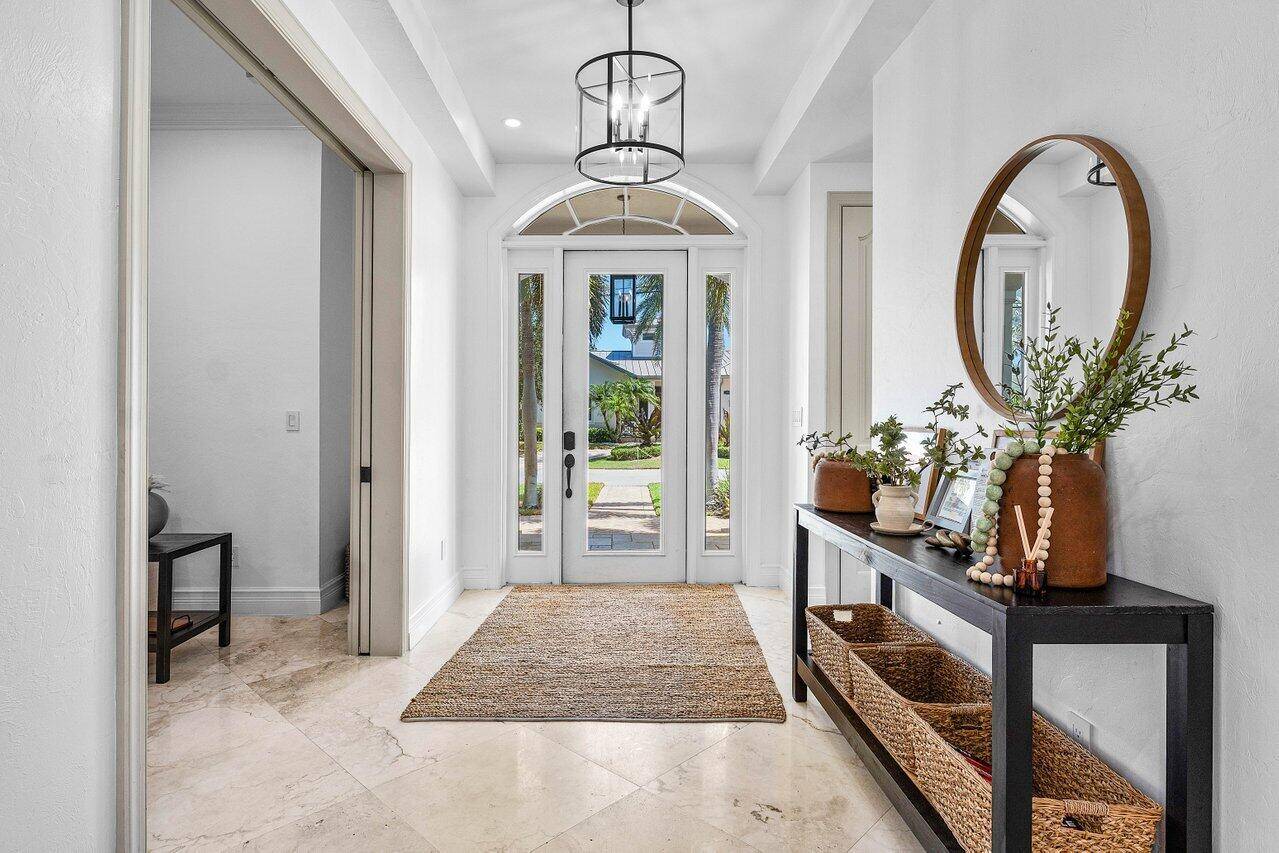 Fort Lauderdale, FL 33316,2606 Grace DR