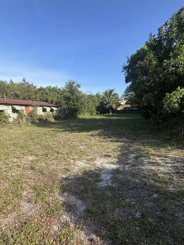 Boca Raton, FL 33432,140 NE Pearl ST