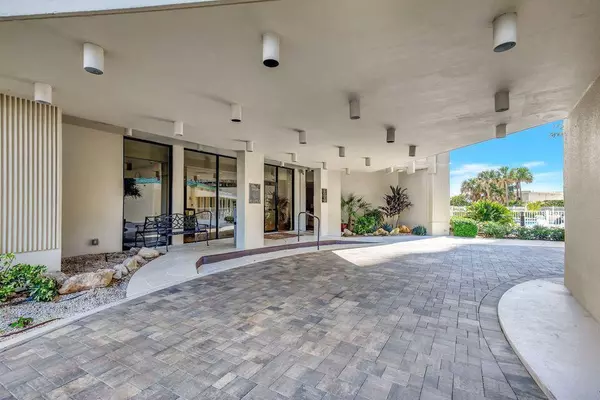 Singer Island, FL 33404,2800 N Ocean DR A21a
