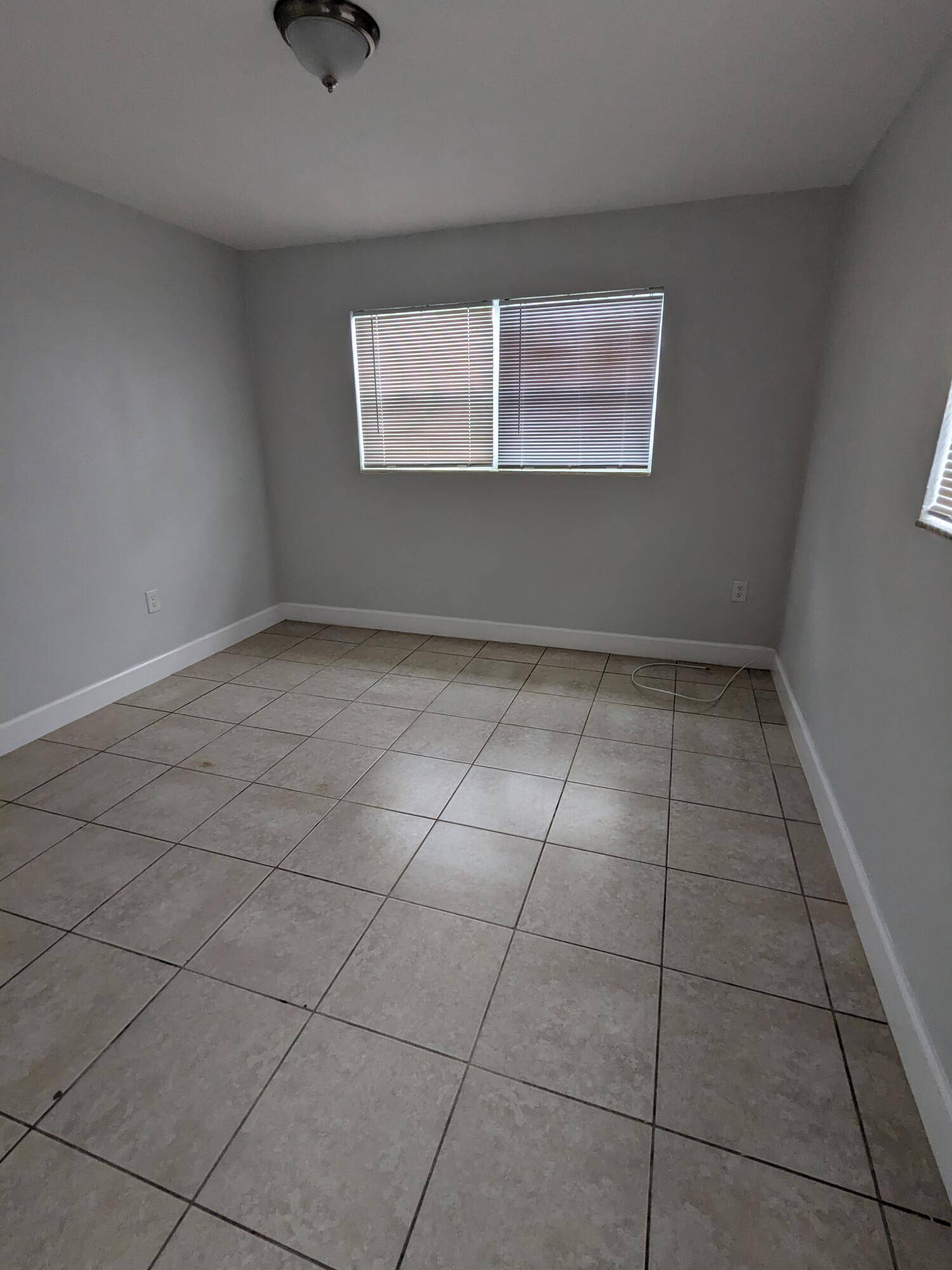 Lantana, FL 33462,33 Sioux LN