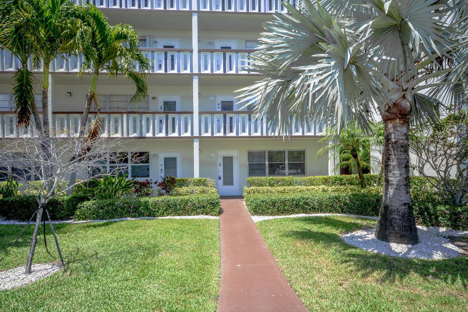 134 Southampton B, West Palm Beach, FL 33417