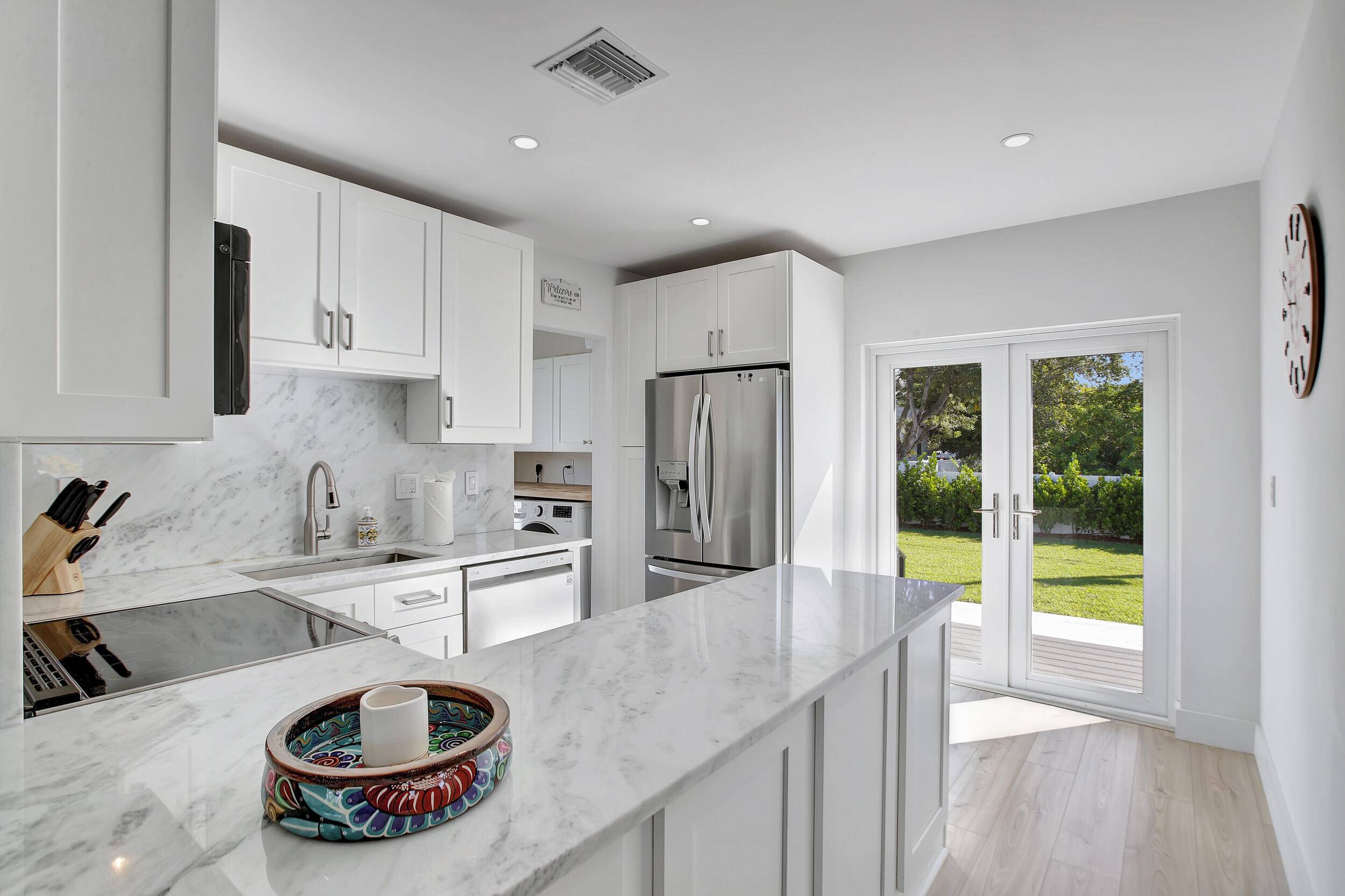 Delray Beach, FL 33483,923 SE 4th AVE