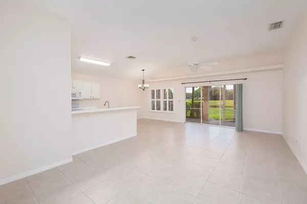 Port Saint Lucie, FL 34953,520 SW Cyrilla TRL
