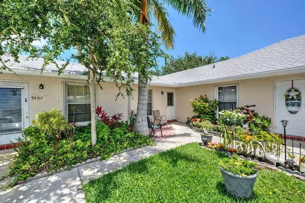 545 Covered Bridge BLVD B, Lake Worth, FL 33467