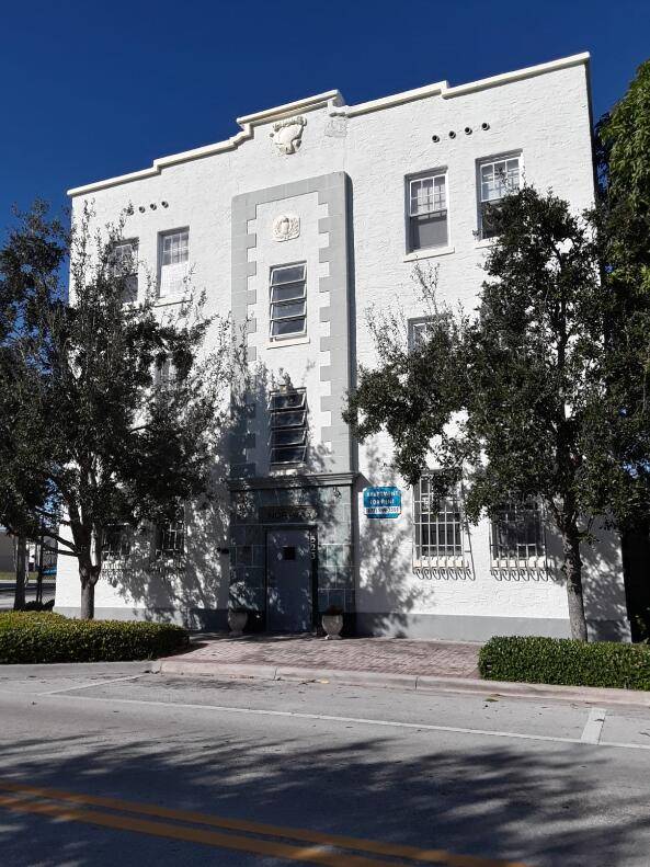 523 24th ST 11, West Palm Beach, FL 33407