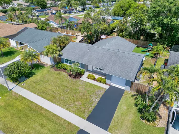 18428 Alydar WAY, Boca Raton, FL 33496