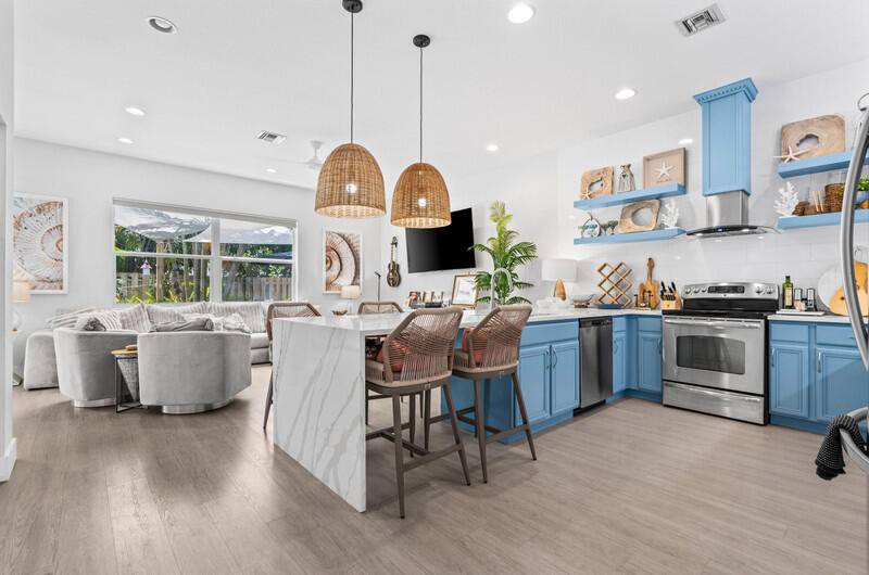 Boynton Beach, FL 33435,3639 Wolf Run LN