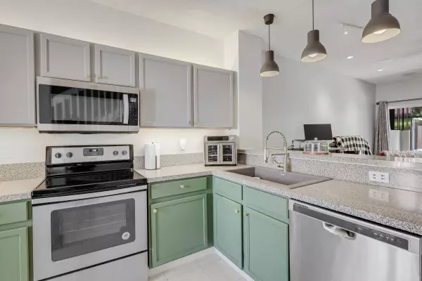 Lake Worth, FL 33467,6936 Stoney Creek CIR