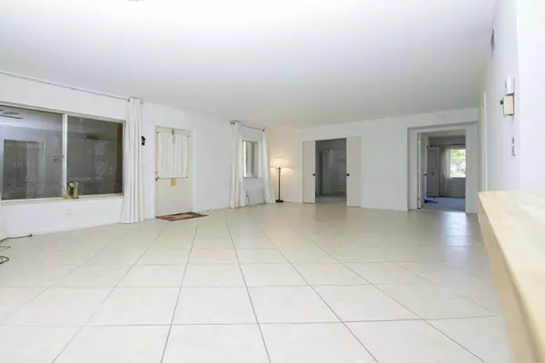 Greenacres, FL 33463,3531 Pine Needle DR C1